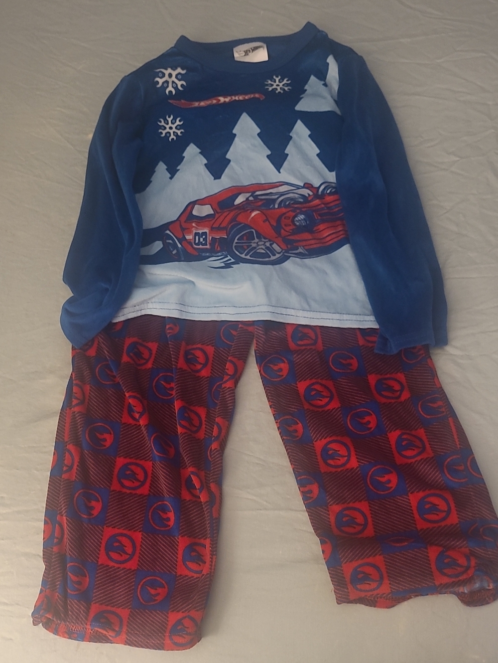 Hot Wheels Blue & Red Kids Pajama Set with Race Car Print